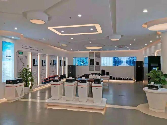 聚焦高新技術(shù)企業(yè)發(fā)展難題，張槎人大代表建言獻策助推不間斷電源產(chǎn)業(yè)升級